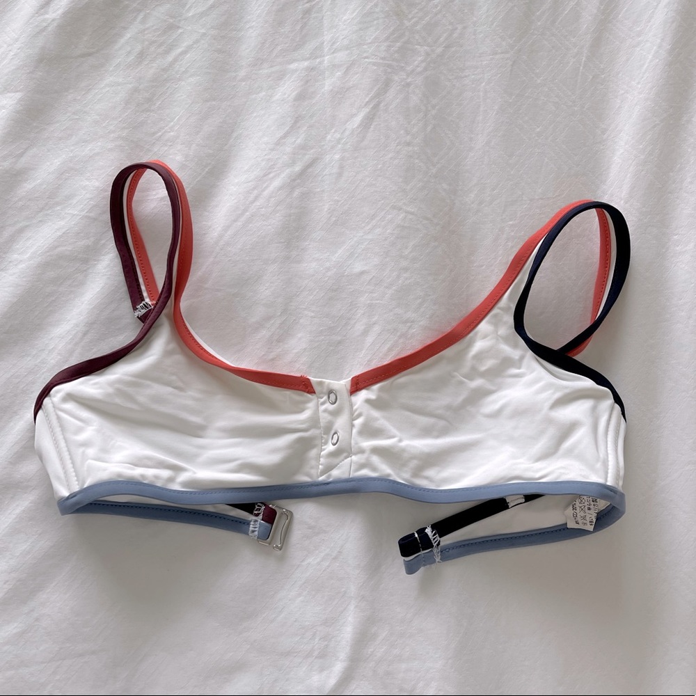 TAVIK MARLOWE CROP TOP IN WHITE COLOR BLOCK